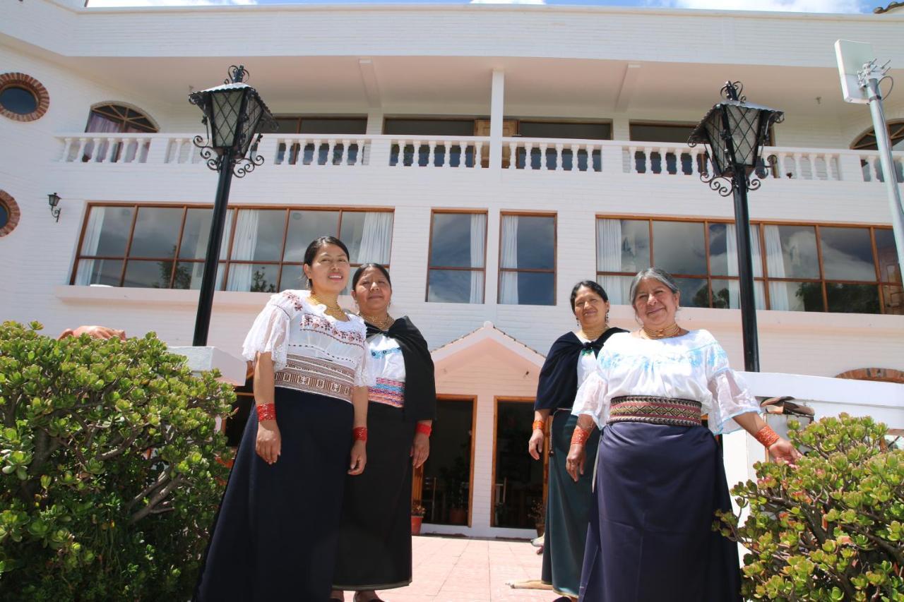 La Posada Del Quinde Otavalo Kültér fotó
